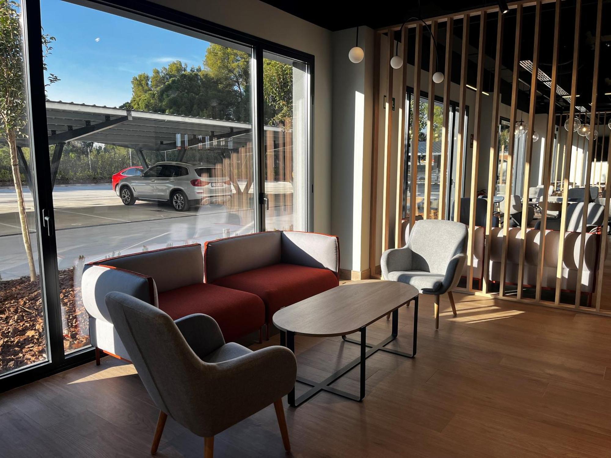 Ibis Budget Madrid Aeropuerto 外观 照片