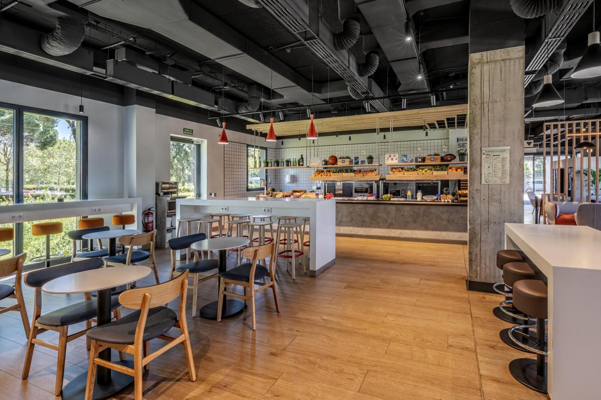 Ibis Budget Madrid Aeropuerto 外观 照片