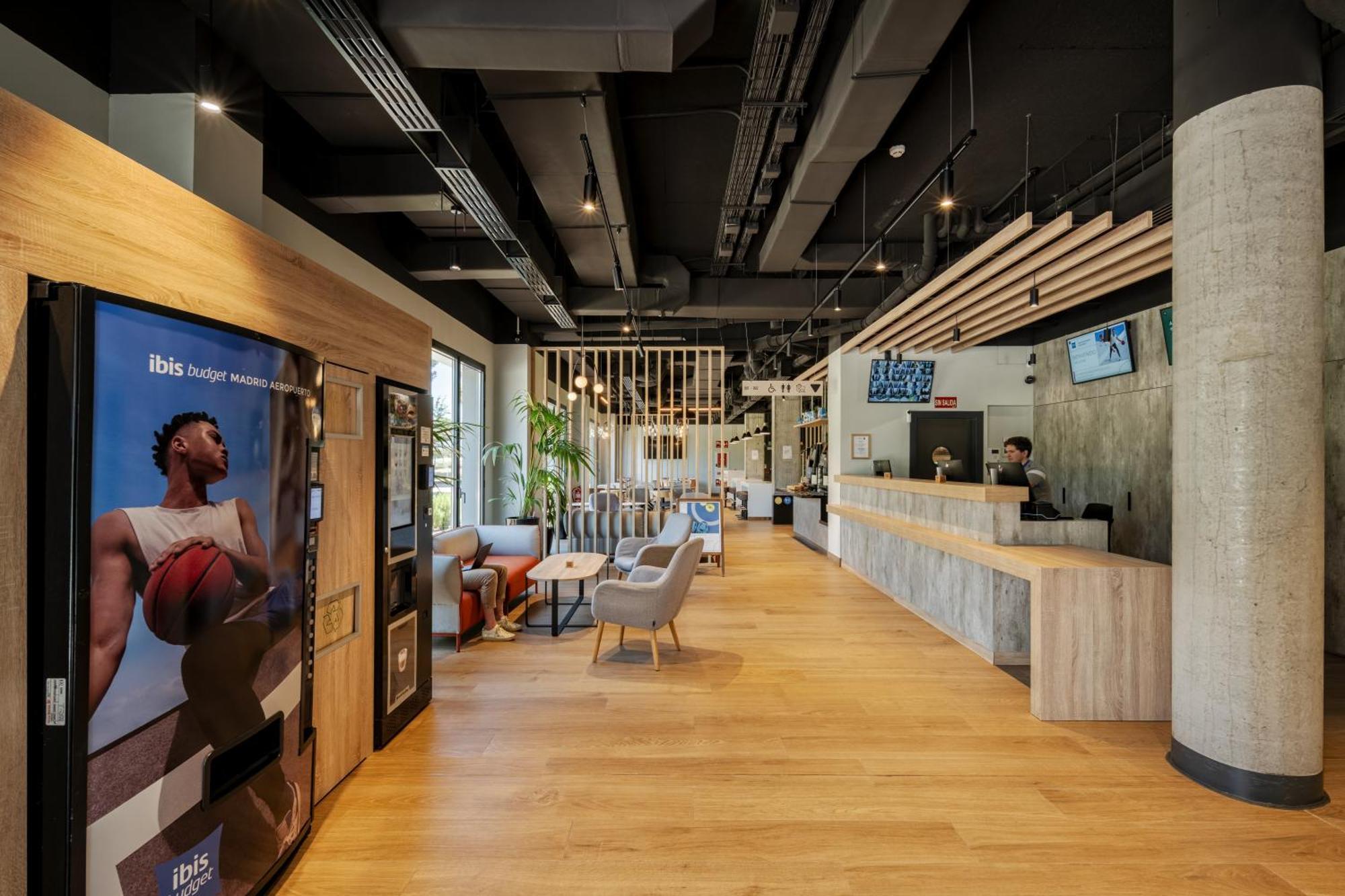 Ibis Budget Madrid Aeropuerto 外观 照片